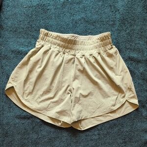 Lululemon Hotty Hot High-Rise Lined Short 4